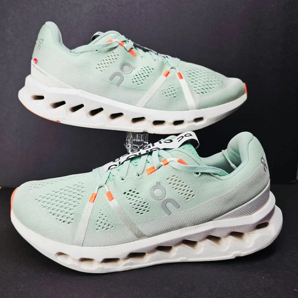 Oncloud Men 9.5 Comfy footwear